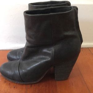 Rag & Bone Classic Newbury Boot in Black 38/US 8